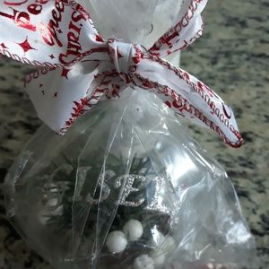 Handmad Ornament That Says Giselle